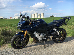 YAMAHA FZ1S Fazer - 4