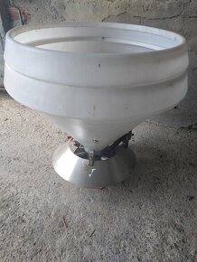 Prodag sypač za traktor, rozmetadlo CONE 500 WINTER - 4