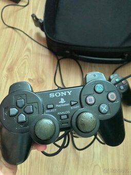 Playstation 2 + 18 her - 4