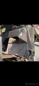Stůl pod hydraulickou ruku LKT - 4