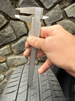Prodám pneu Michelin Primacy 3 205/55r17 - 4