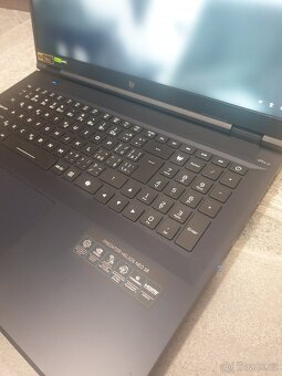 Acer Predator Helios Neo 18 - 4