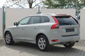 Volvo XC60 2.4D5 120kW AWD Automat+Navi+Kamera+Tažné - 4