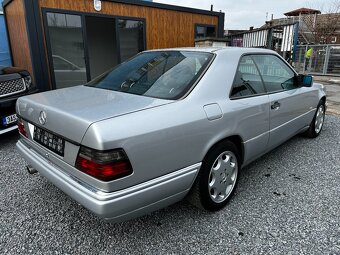 Mercedes-Benz 124, E 220E BEZ KOROZE,SUPER STAV - 4