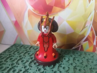 Lego figurka Queen Amidala sw0387 - 4