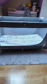 Cestovní postýlka Kinderkraft s velkým příslušenství - 4