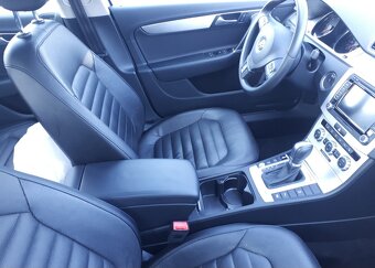 VW Passat - 4