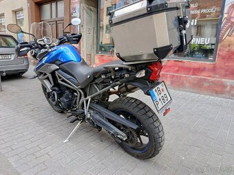 Triumph Tiger 800 XRX - 4