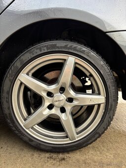 BMW E90 2 d nafta 2007 - 4