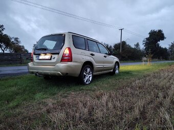 Subaru Forester SG XT 2.0 130kW LPG - 4