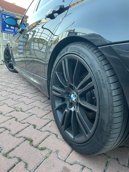 BMW e90 320d M47 M-paket - 4