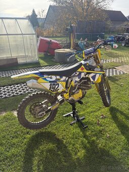 Suzuki RM-Z 450 2015 - 4