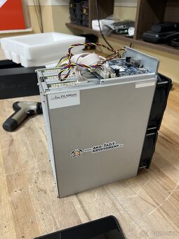 Koupím Ant_miner Z15 420Ksol BITMAIN - 4