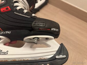 Chlapecké lední brusle 29 - 32 - 4