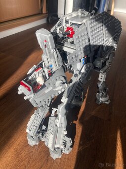 Lego Star Wars 75189 - 4