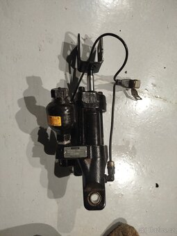 Odpružení kabiny - 4