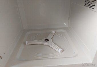 Mikrovlnná trouba Privileg 8521 - 4