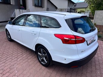 Ford Focus 2.0TDCI 110KW,TITANIUM,XENON - 4