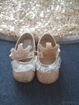 Zlaté šaty s flitry - 4