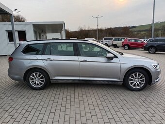 Volkswagen Passat 2,0 TDI,110KW,MANUÁL,NAVI, - 4