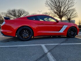 Ford Mustang GT 5.0 Performance - 4