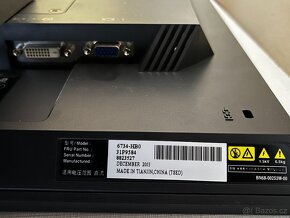 LCD monitor IBM 6734-HB0 17" - 4