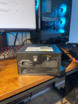 Corsair VS450 White Certified - 4