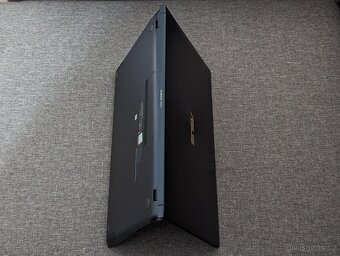 Ultrabook ASUS Zenbook 15 - 4