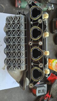 Sací kolektor 1.4 16V - 4