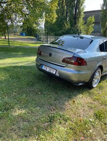 Škoda Superb 1.9 77kw - 4