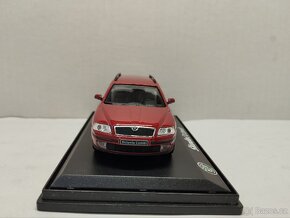 Škoda Octavia combi II 1:43 Abrex - 4