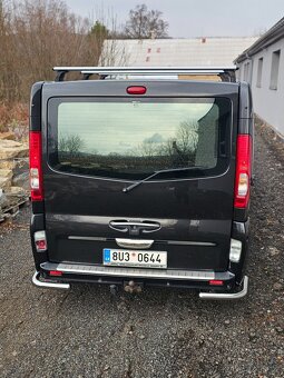 Opel Vivaro 2.5 CDTI L2H1 COMBI - 4