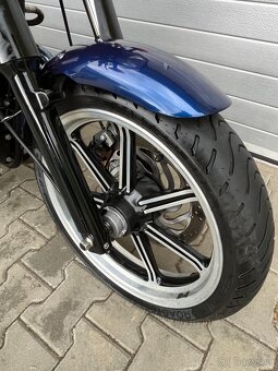 Triumph Bonneville SE - 4