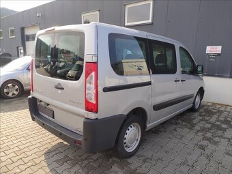 Citroën Jumpy 2,0 HDi 9 míst (2012) - 4