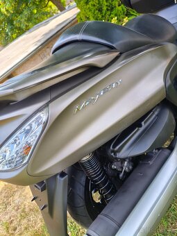 Yamaha Majesty 400i - 4