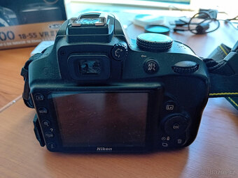 Nikon D3300 s příslušenstvím - 4