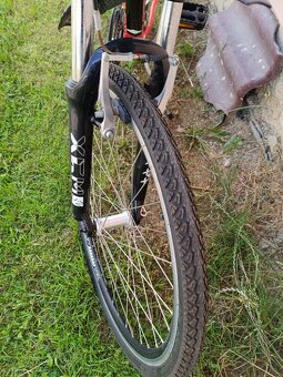 Prodám horské kolo MAXBIKE 26" velikost rámu 17" stav pěkn - 4