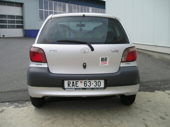TOYOTA YARIS 1.0 VVTi 50KW RV-2002 - 4
