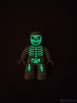 Lego duplo - svítící kostlivec, kostra - 4