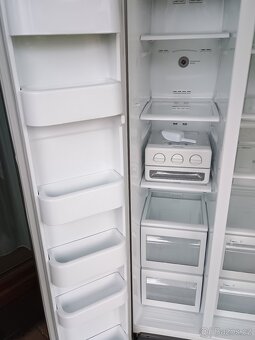 Americká lednice-zamluveno - 4