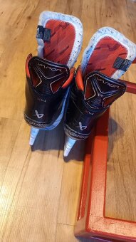 Brusle BAUER VAPOR X4 - 4