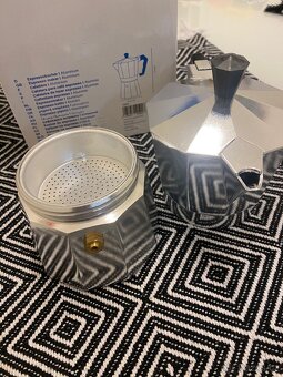 ☕ Moka konvička Kela Italia – 3 šálky (nová, nepoužitá) - 4