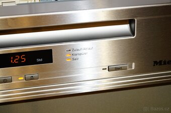 Myčka Miele nerezová vestavná G6200 SCi , tři koše - 4