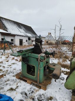 Nástrojová bruska Kameníček BN102 - 4