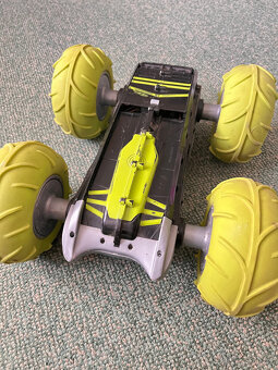 Auto na RC EXTREME Stunt - 4