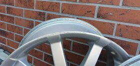 Aston Martin DB9 alu - 4