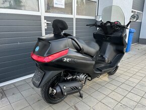 Piaggio Xevo 125 - 4