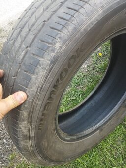 Prodám letní gumy Hankook 215/65/R17 - 4