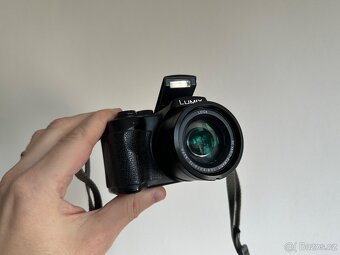 Panasonic Lumix DMC-FZ5 - 4