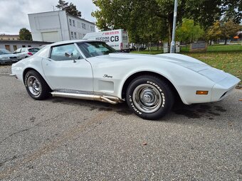Prodám chevrolet corvette c3 - 4